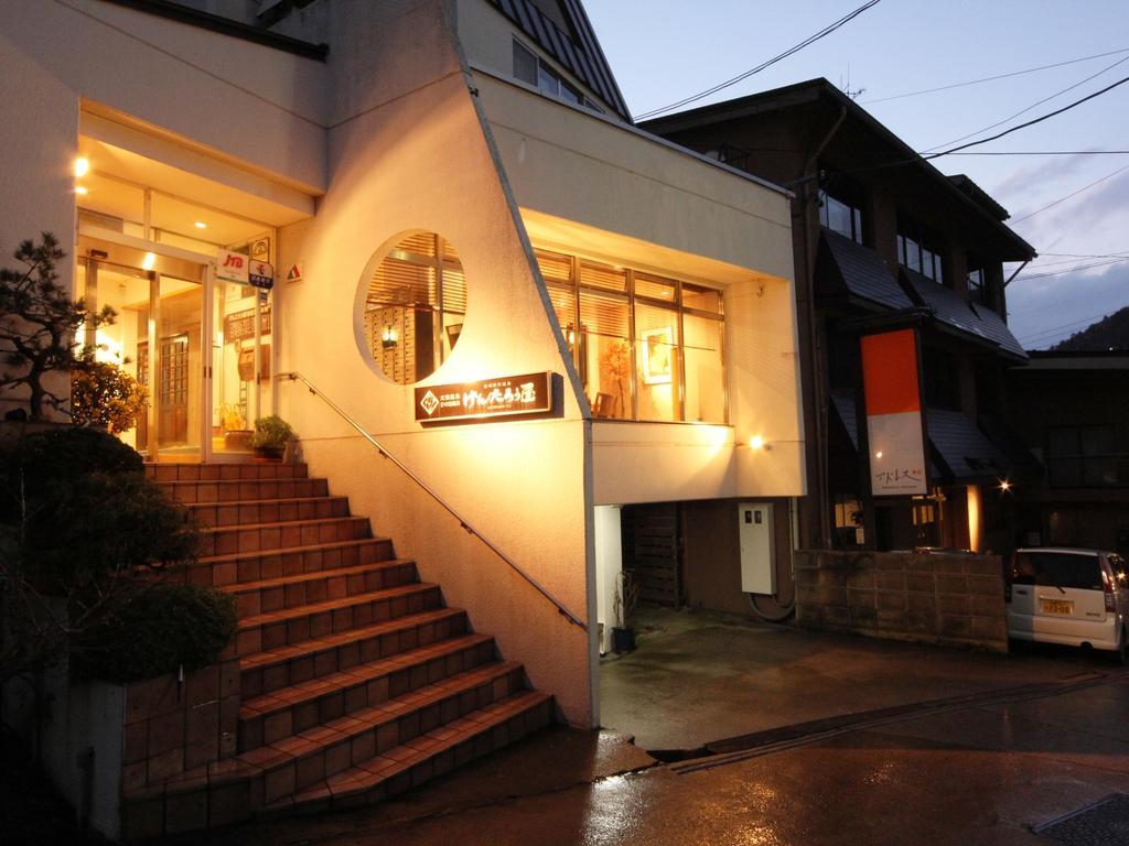 Honkan Gentaroya Hotel Nozawaonsen Esterno foto