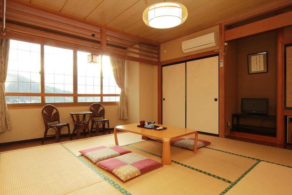 Honkan Gentaroya Hotel Nozawaonsen Camera foto